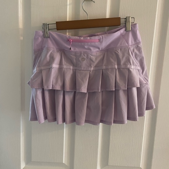 Lululemon run pace setter tennis skirt size 8 - Picture 4 of 5
